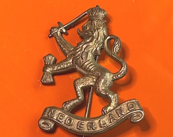 WWII Free Netherlands pin