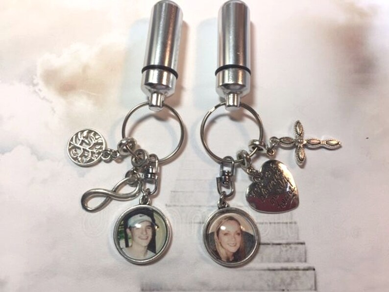 Friend Family Sets Pet Cremation Key Ring with Custom Photo and Cremation Urn Loss of Family Member