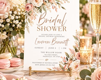 Einladung zur Brautparty mit zartrosa Blumenmuster, elegante Einladung zur Hochzeitsfeier mit Rosen