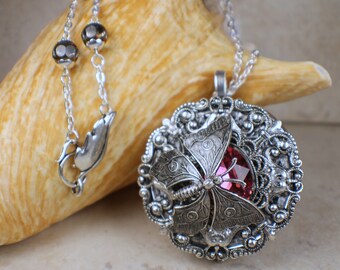 Pink Crystal Butterfly Music Box Locket, Round Music Box Pendant, Music Box Jewelry, Musical Photo Locket, Music Box Necklace