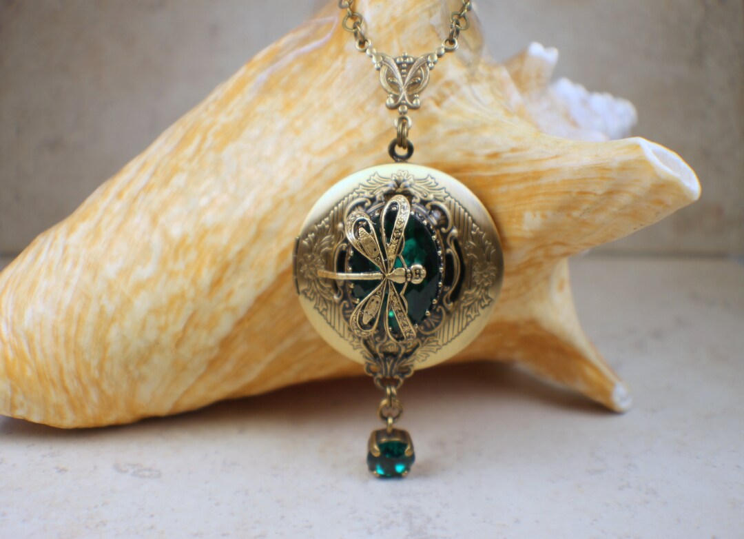 Small Photo Locket Emerald Crystal Photo Locket, Small Photo Locket, Photo Locket Necklace ...