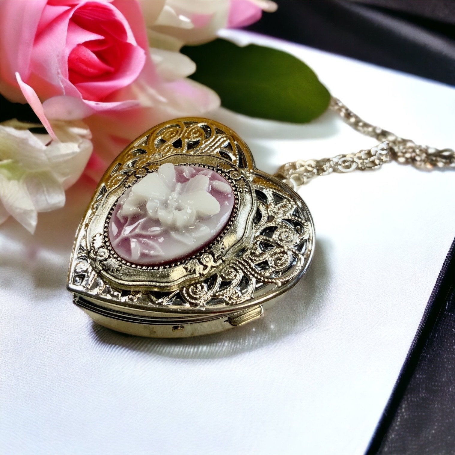Cameo  Music Box Locket, Music Box Necklace, Mini Music Box, Musical Pendant, Music Box Jewelry, Butterfly Cameo Music Box Locket