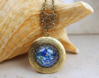 Sapphire Blue Glass Fire Opal Locket, Small Photo Locket, Photo Locket Necklace, Picture Locket, Keepsake Photo Locket, Wedding Photo Locket