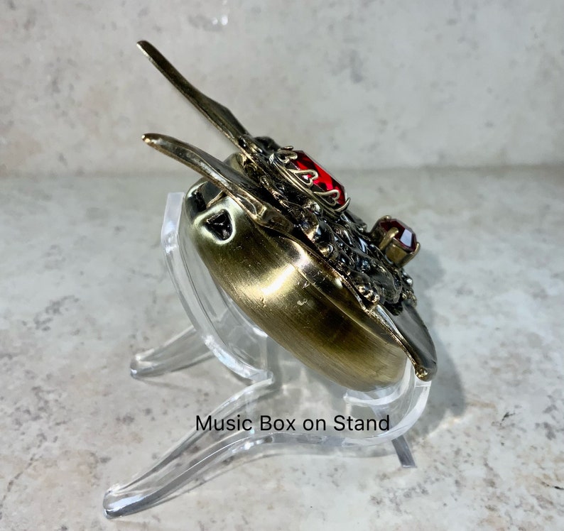 Dragon Music Box, Round Music Box Pendant, Music Box Jewelry, Musical Photo Locket, Music Box Necklace, Music Box image 8