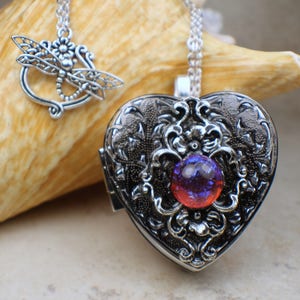 Silver Dragons Breath Floral Music Box Locket, Music Box Necklace, Mini Music Box, Musical Pendant, Music Box Jewelry, Silvertone Locket