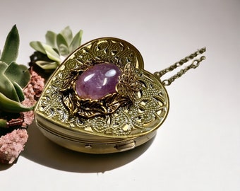 Amethyst butterfly locket, Music box locket, Music box pendant, Labradorite locket, Heart shaped locket, Music Box necklace, Photo locket