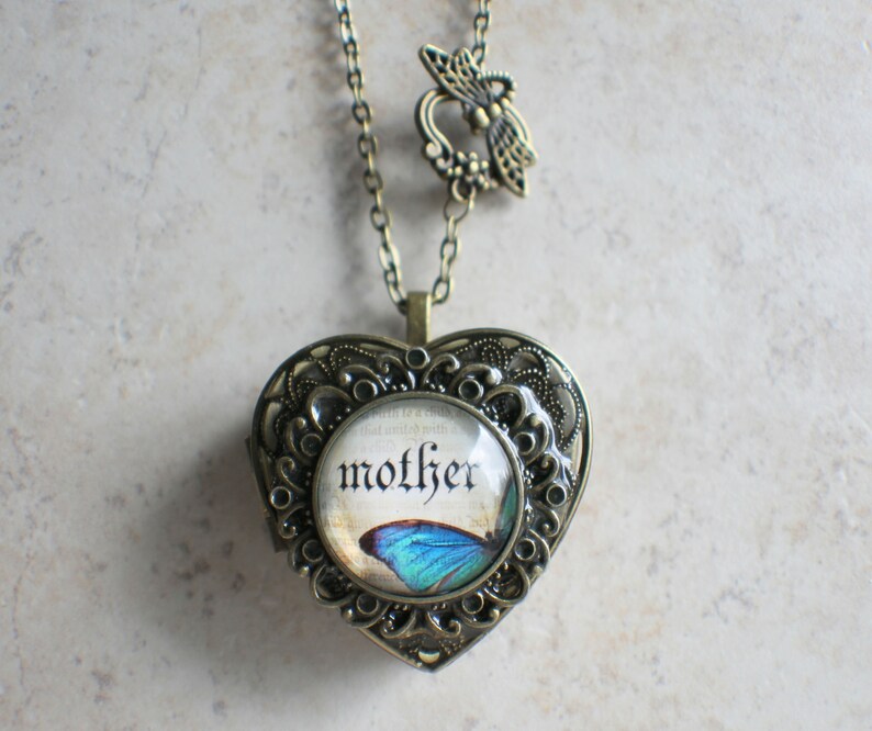 Music box locket for Mother, heart music box locket with Mother image cabochon on front cover. image 3