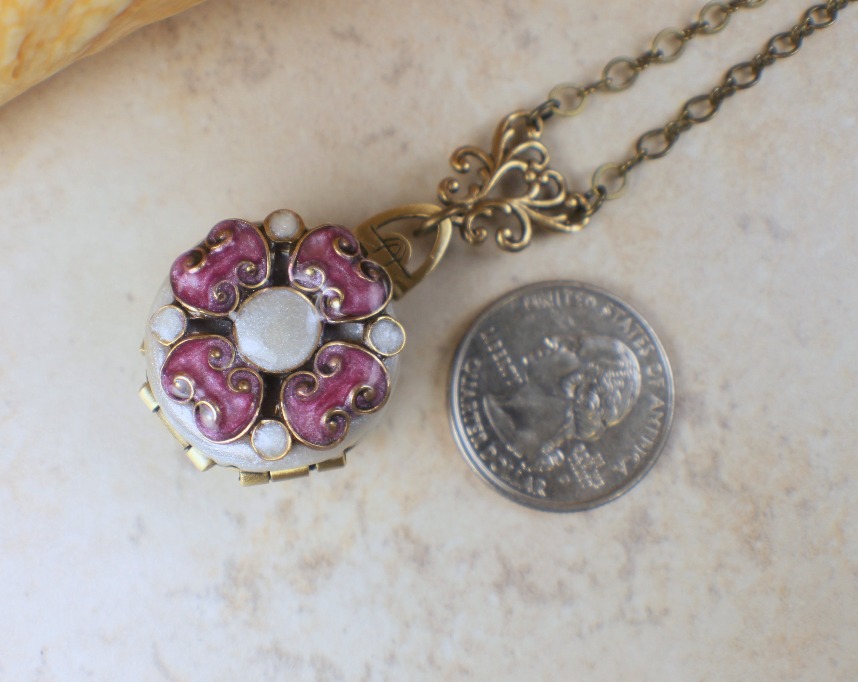 Locket Picture Walgreens - qv5nxie