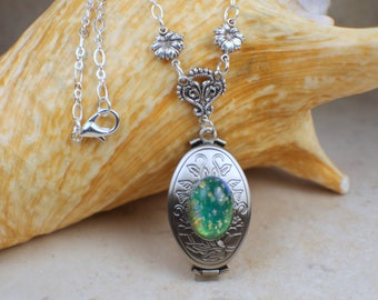 Green Glass Opal Silver Photo Locket, Folding Photo Locket Necklace, Multi Picture Locket, Photo Locket, Multi Frame Locket