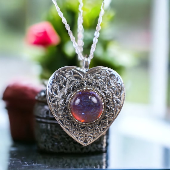 Dragon s Breath Red Glass Opal Silver Locket Photo Locket Music