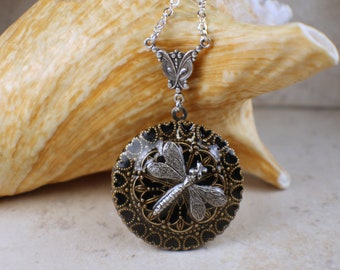 Victorian Style Locket Dragonfly, Small Photo Locket, Photo Locket Necklace, Mothers Day Locket, Keepsake Photo Locket, Wedding Photo Locket