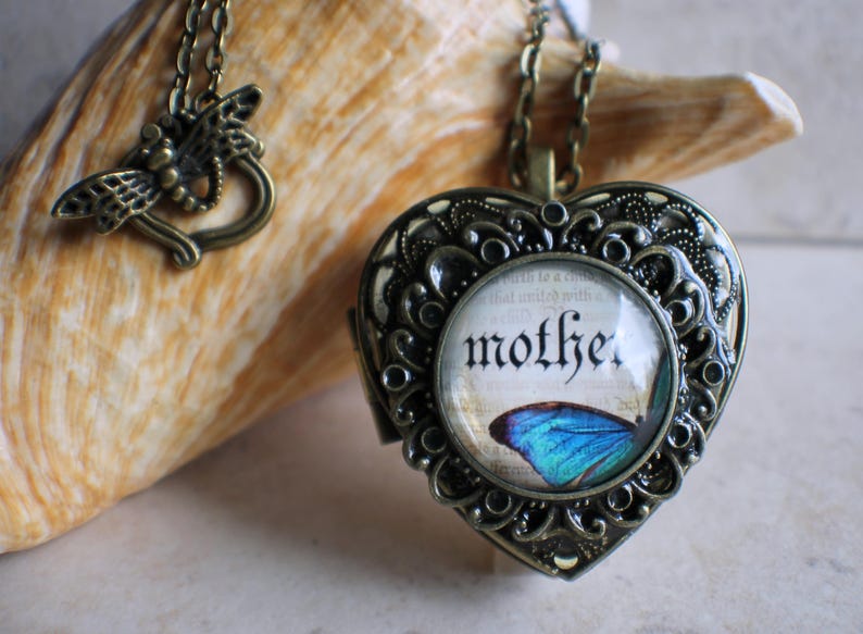 Music box locket for Mother, heart music box locket with Mother image cabochon on front cover. image 6