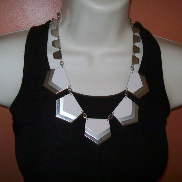 Vintage Halskette Express, Bib Halskette, Immobilien Schmuck