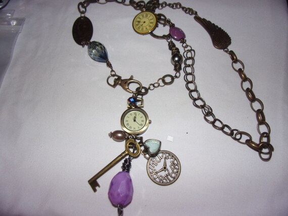 vintage charm pendant necklace - image 1