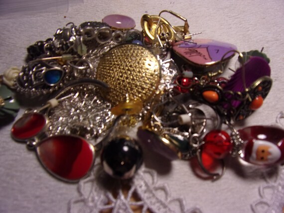 vintage destash earrings lot S5 - image 2