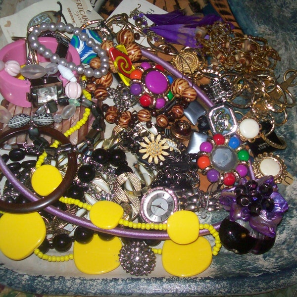 Destash lot, craft jewelry lot, junk lot