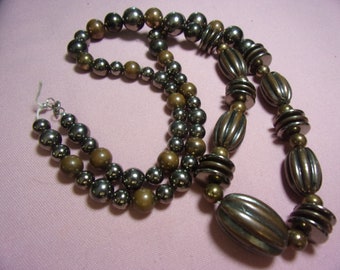 vintage 2 tone bead necklace, wear or craft HH3