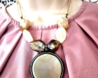 vintage bead pendant necklace, craft, repurpose C3