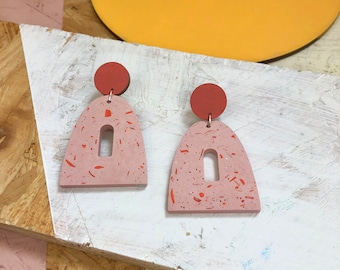 Boucles d'oreilles en terrazzo jesmonite rose et rouge - Cadeau de bijoux écologiques