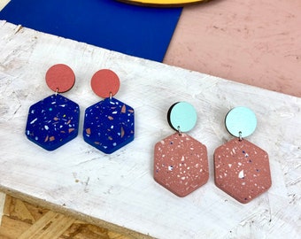 Aretes de jesmonita de terrazo geométrico hexagonal