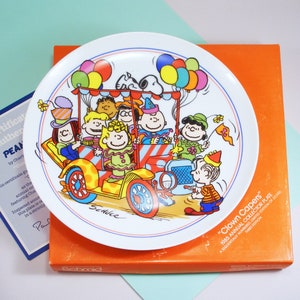 Vintage 1985 Snoopy Collectibles - Clown Capers Circus - 1985 Annual Collector Plate - Peanuts Gang - Original Box - Snoopy and Woodstock
