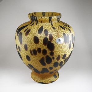 Maestri Vetrai Large Vase - Master Glassblowers - Handblown in Italy - Italian Glass - Satin Finish - Tortoise Shell or Leopard Pattern