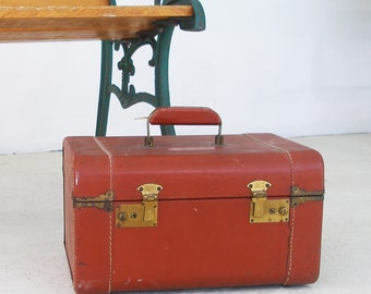 Vintage Leather Train Case with Mirror - Hard Luggage Traincase - Travel - Movie Prop - Photo Shoot Prop