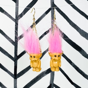 Mini troll doll earrings, pink troll doll earrings, troll earrings, goblincore, 90s earrings, 90s jewelry, toy earrings, cottagecore image 2