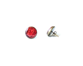 red holographic glitter resin disc earrings - red glitter, glitter studs, glitter earrings, holographic glitter, resin earrings, resin studs