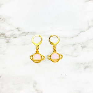 Planet earrings, space earrings, galaxy earrings, space jewelry, gold planet, resin earrings, resin planet, pink planet, huggie earrings
