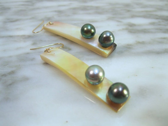 Pair vintage Modernist solid 14K yellow gold gold… - image 1