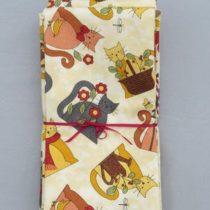 Cat  Napkins Set of 6 100% Cotton on Cream