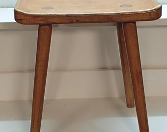 Massief eikenhouten kruk, antieke Scandinavische stijl - 26779
