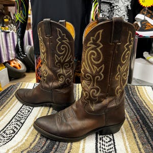 Vintage western cowboy JUSTIN brown leather pre-owned boots biker yellowstone rancher rider men’s size 10US 43EU workwear rugged pull-on