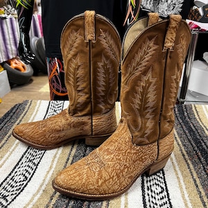 ABILENE BOOT Co western cowboy vintage boots Made in USA pre-owned tan brown caramel leather men’s size 11US 44EU