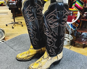a*u様 archive 90s Python boots cut flare Vintage 90s Python Cowboy Boots! Snakeskin and Leather