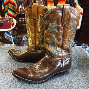 Vintage BUFFALO Made in Mexico tweedehands bruine leren westerncowboylaarzen 7,5 US 38 EU E . voor dames
