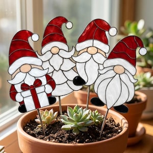 Santa Gnome Stained Glass Pattern Bundle, Christmas Suncatcher, Plant Stake (PDF Template)
