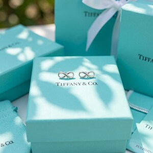 Pendientes estilo Tiffany & Co., con símbolo del infinito, joyería de plata de ley y oro, regalo para ella.