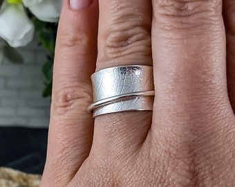 wide spinner ring, meditation ring, sterling silver  and leaf pattern for women