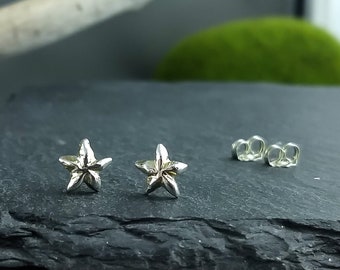 Tiny starfish studs, dainty star studs, earrings studs, star earrings, minimalist earring, 925 silver starfish jewelry, silver shooting star