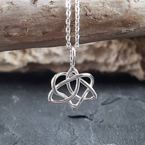 Sister celtic knot pendant, celtic knot, celtic jewelry, 925 silver knot necklace, sisterhood jewelry, sister hood pendant, sister pendant