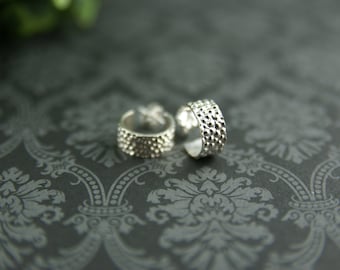 Stingray Sterling silver earrings, silver hoops, hammered hoops, hammered earrings, silver creoles, 925 silver hoops, sterling silver hoop