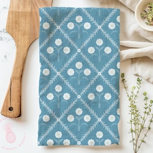 Blue Boho Spring Towel, Modern Floral Tea Towel, Preppy Trellis Kitchen Towel, Grandmillennial Home Decor, Spring Decor, Gift for Her