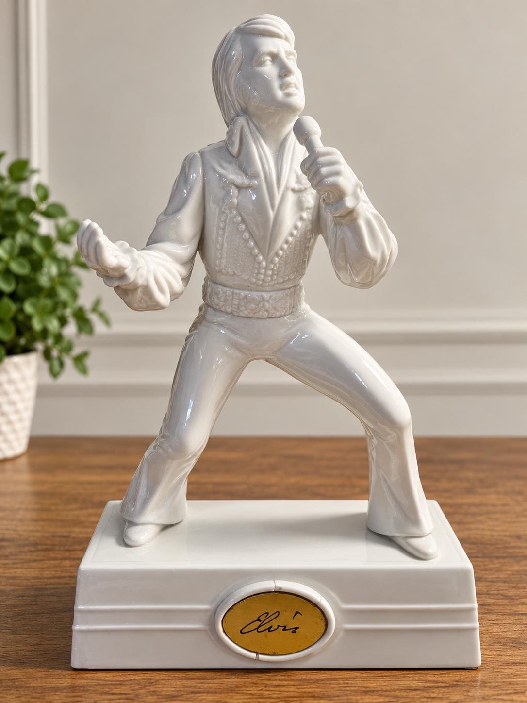 Elvis decanter - Etsy 日本