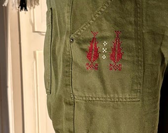 Tatreez cargo pants
