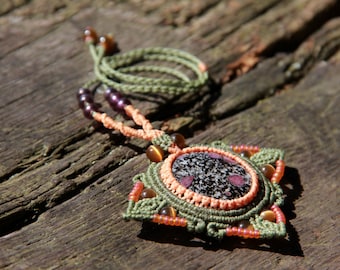 Macrame necklace with Rhodonite
