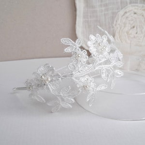 Bridal headband, White lace hair piece, Side headband, Wedding headpiece, Beaded lace hair band