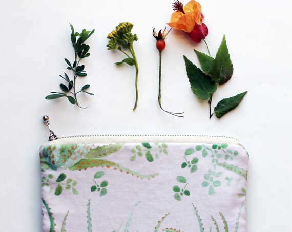 Aloe Vera Makeup Case