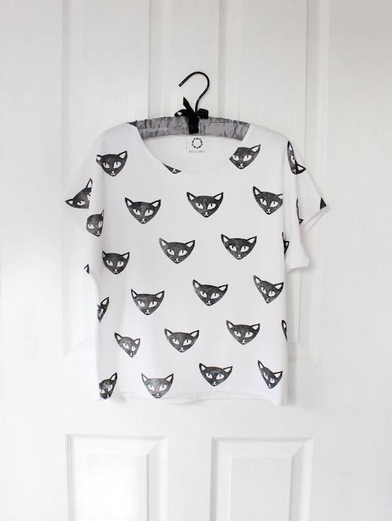 Cat T-shirt in white